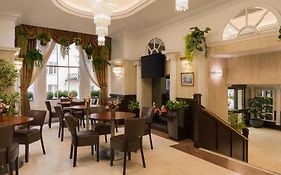 Royal Eagle Hotel